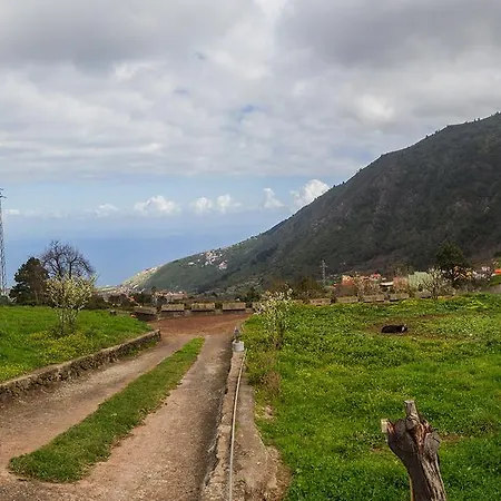 Casa Rural Pinolere لا أوروتافا