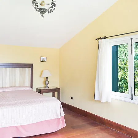 Holiday home Casa Rural Pinolere *